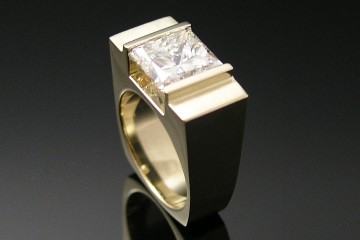 Princess Diamond Ring Yellow Gold