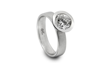 Tapered Round Bezel Diamond Ring