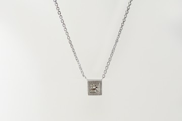 square diamond gold necklace