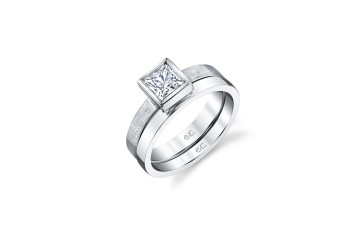 Simple Princess Solitaire Bezel Ring