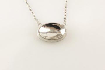 oval reflection silver necklace