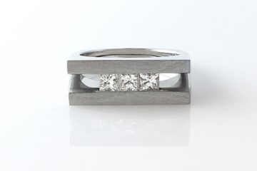 Custom Parallel Linear Princess Diamond Ring