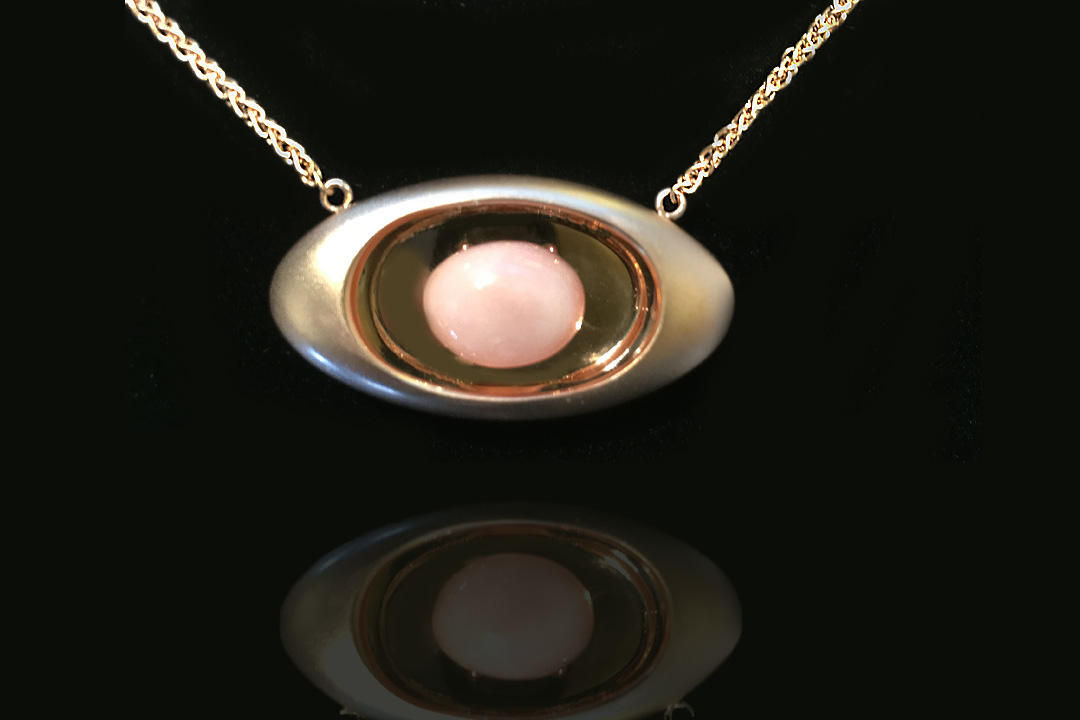 Custom Rose Gold Conch Pearl Pendant
